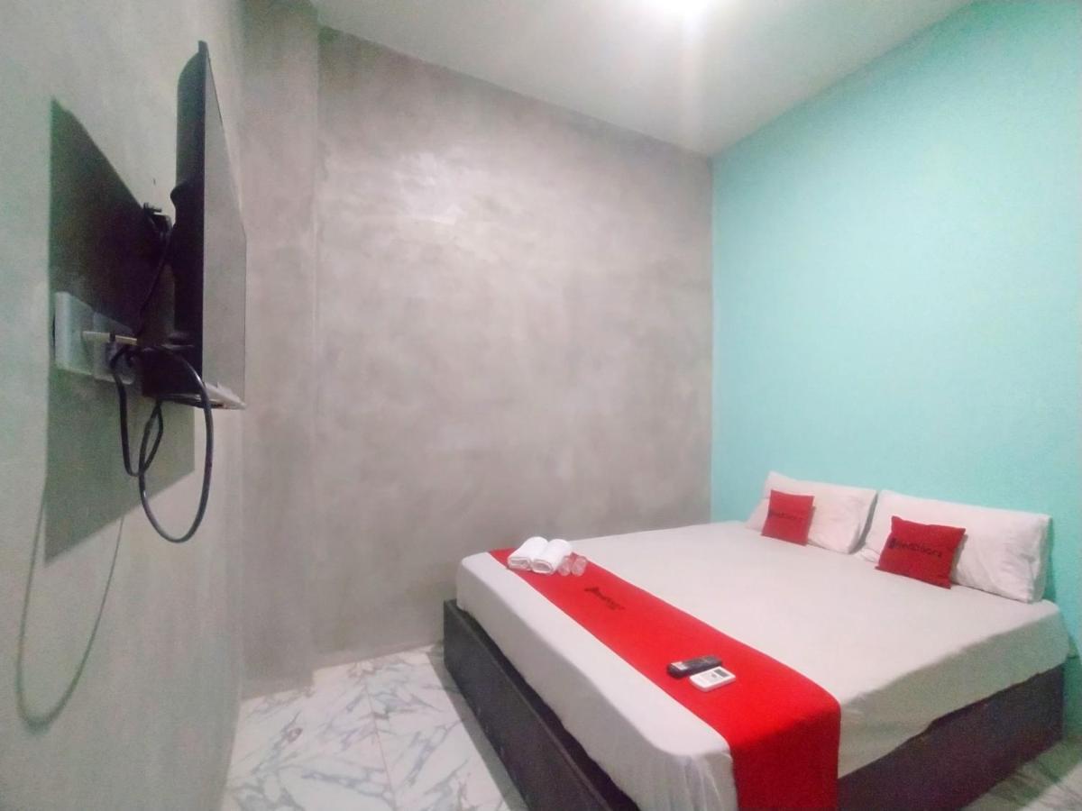 Hotel Reddoorz Syariah Near Exit Tol Bojong